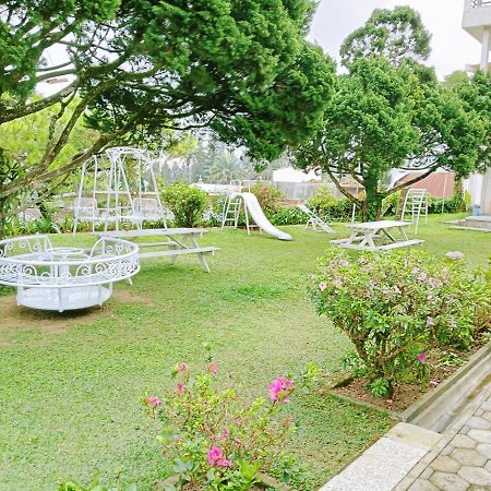 Hotel Pondok Asri Tawangmangu Exteriör bild